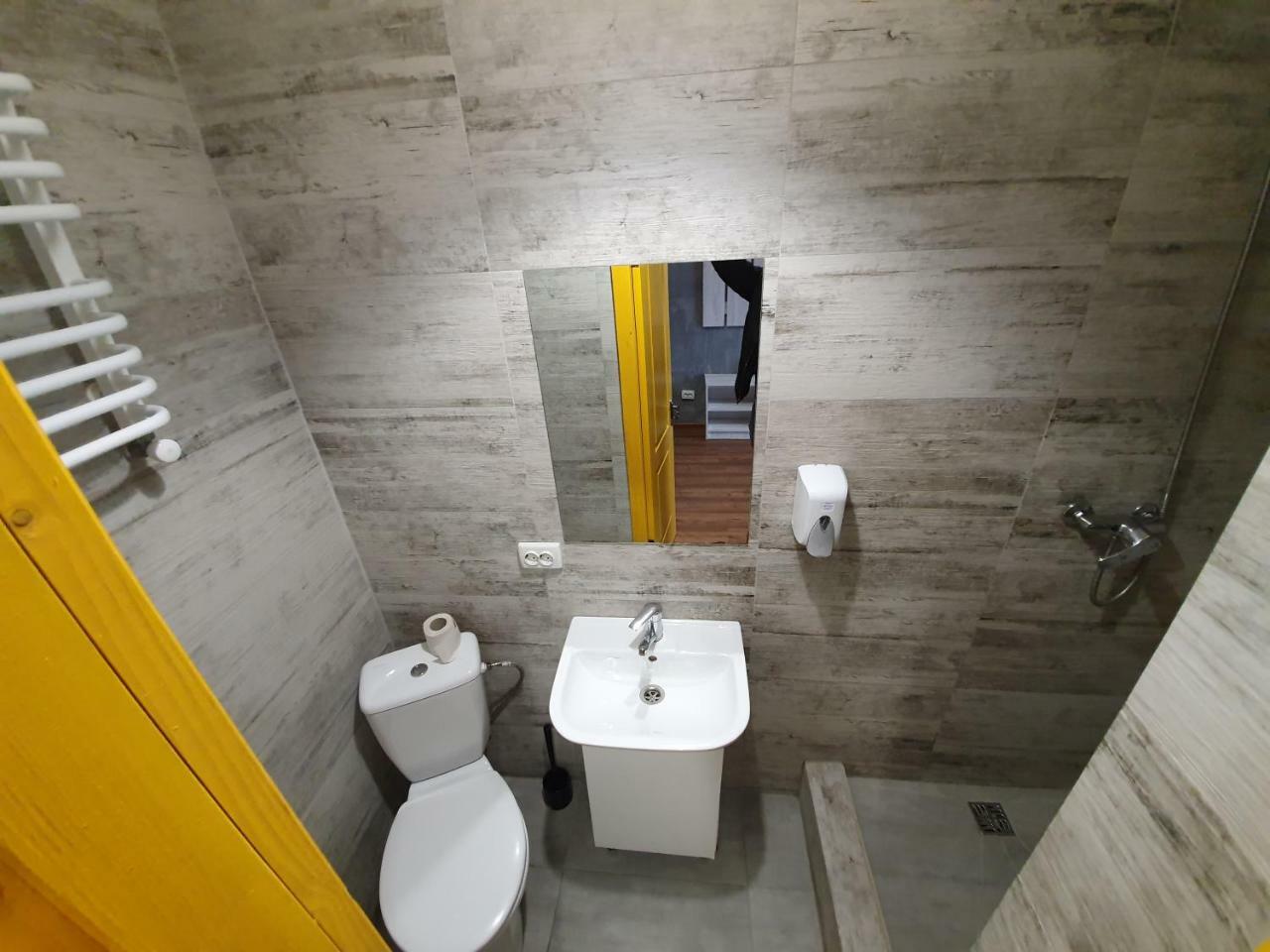Apartmán Loft 901 Ivano-Frankivsk Exteriér fotografie